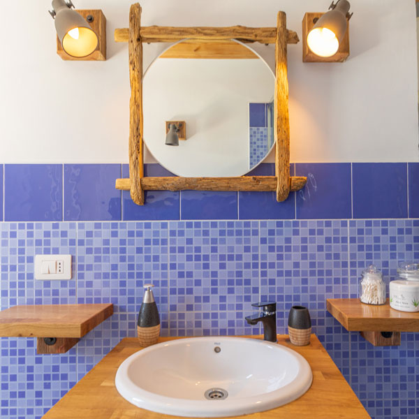 the bathroom in the room famara beach of finca tamaragua